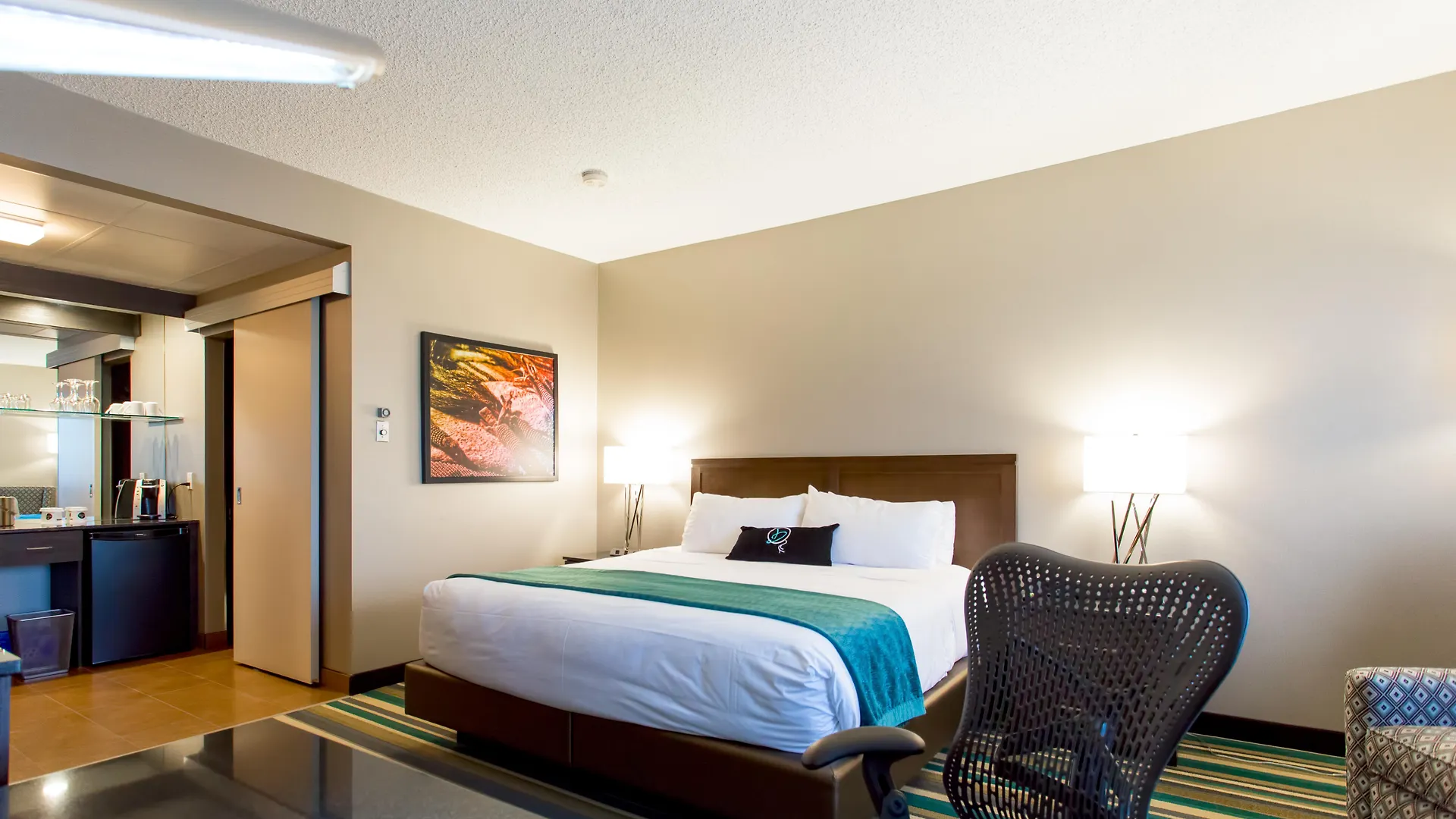 Hotel Blackfoot YYC Canada