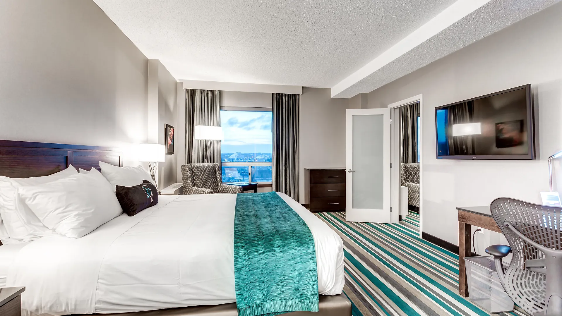 Hotel Blackfoot YYC 4*,