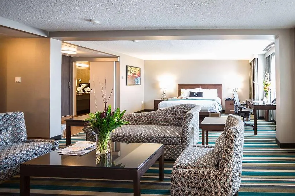 Hotel Blackfoot YYC