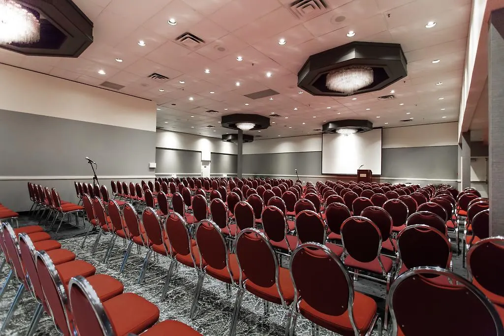 Hotel Blackfoot YYC
